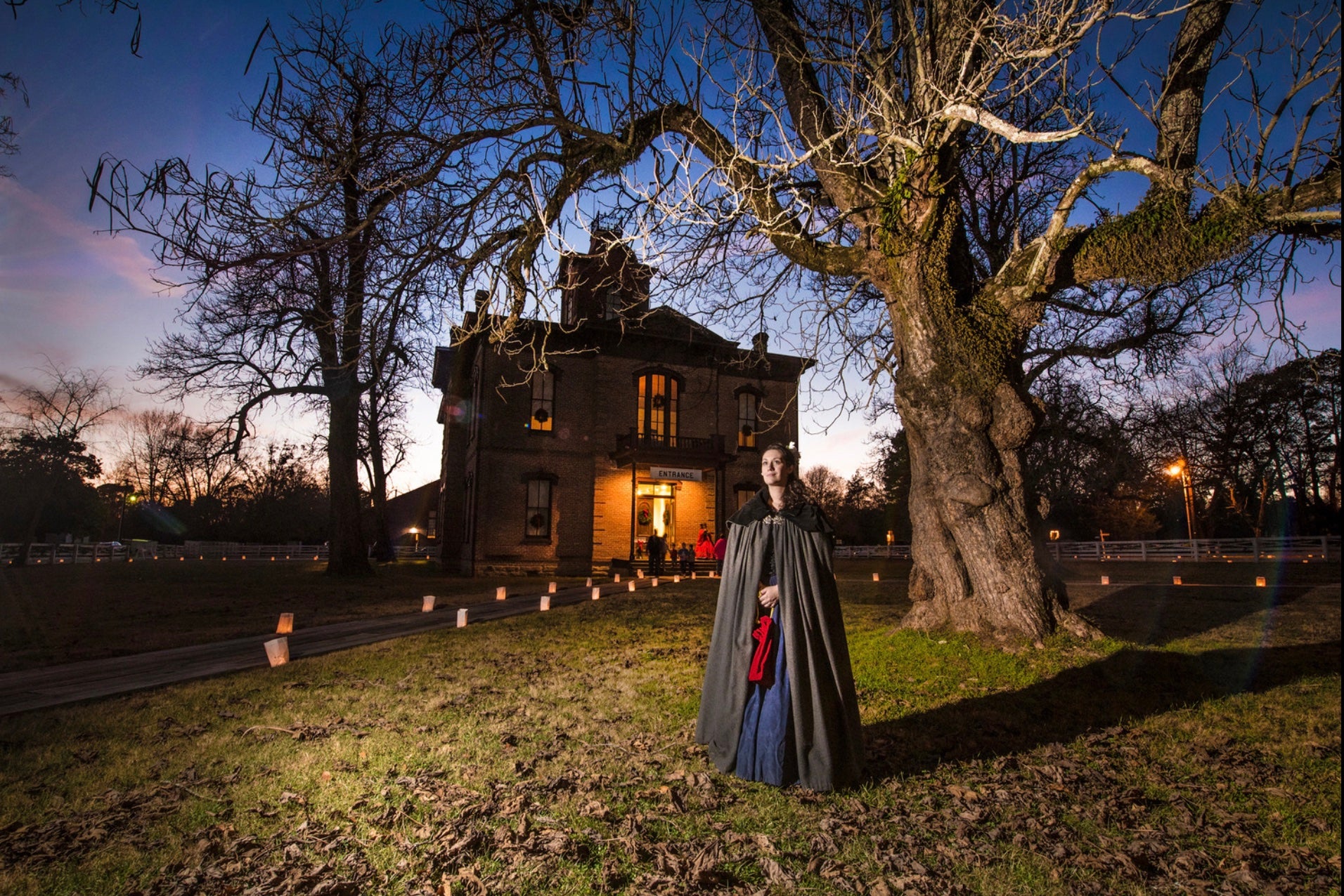 Celebrate the holidays at Arkansas State Parks