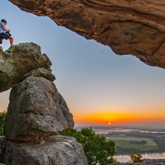 Photographer shoots the sunset overlooking Pinnacle Valley