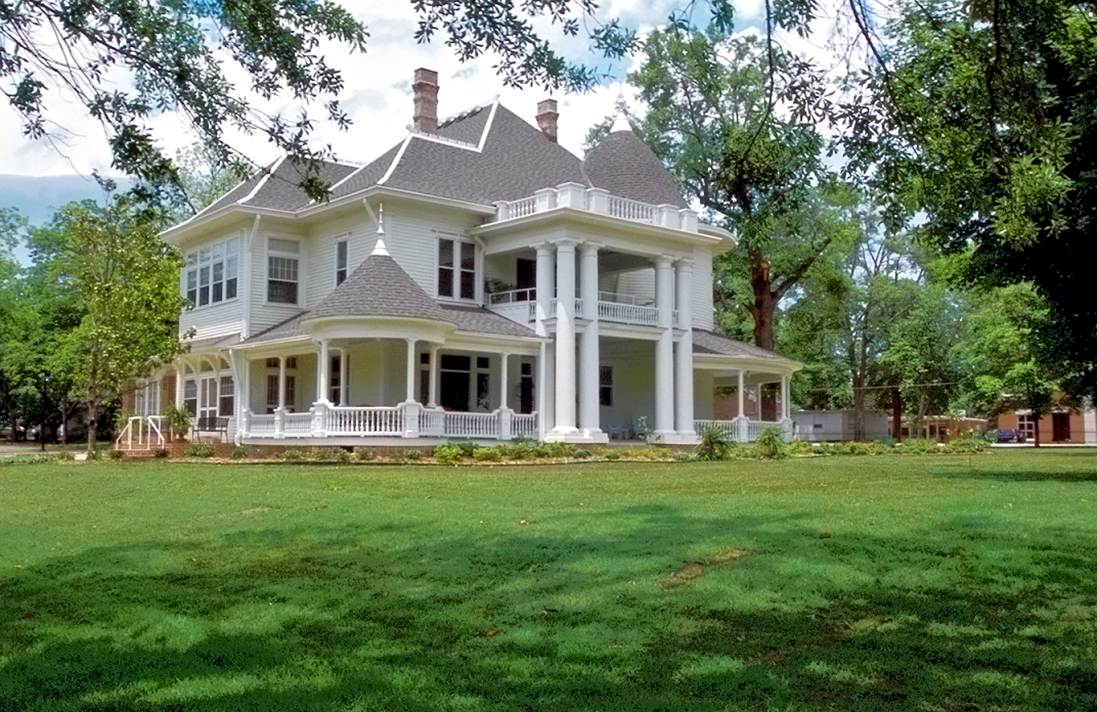 Captain Henderson House