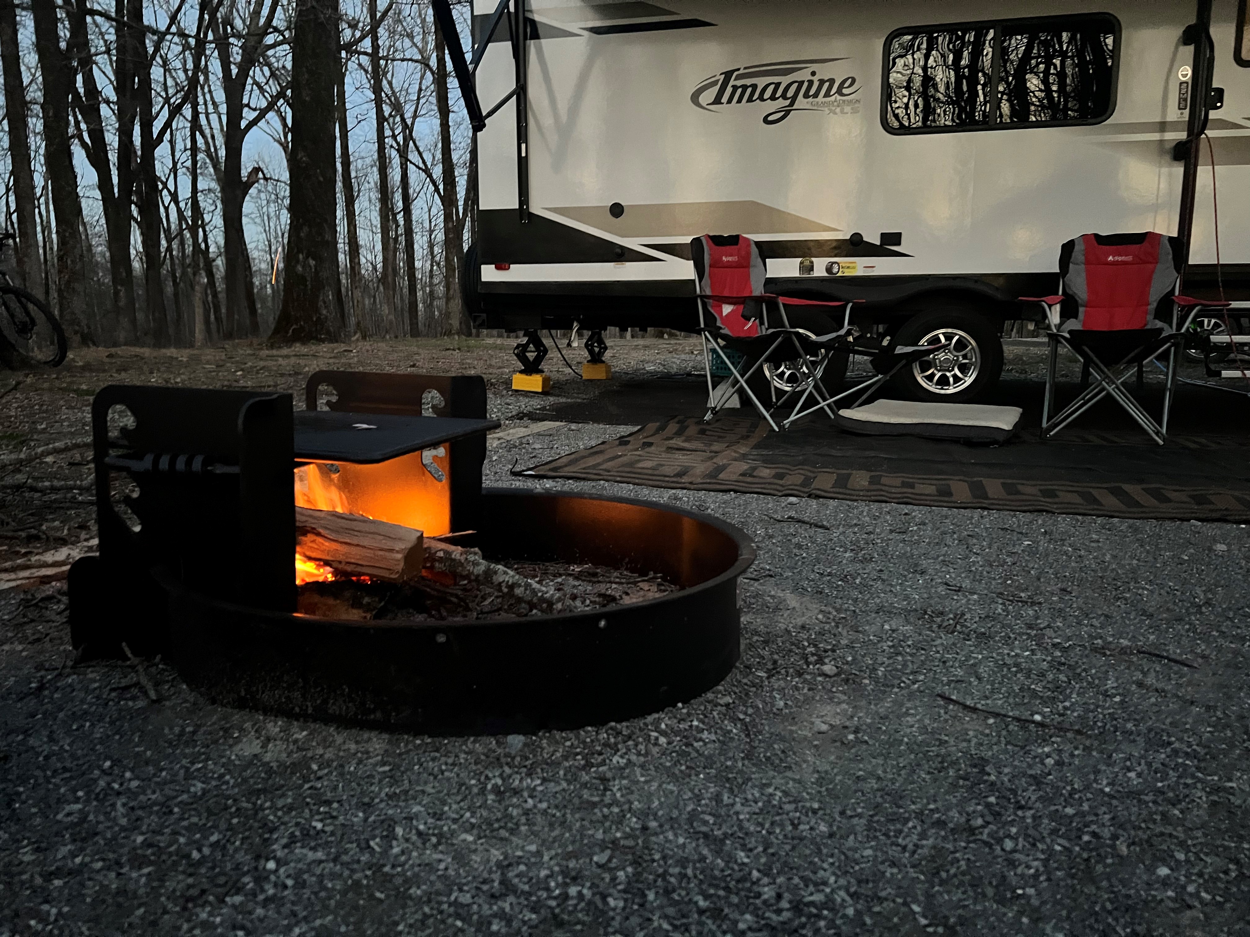RVing campground at Storm Creek Campground