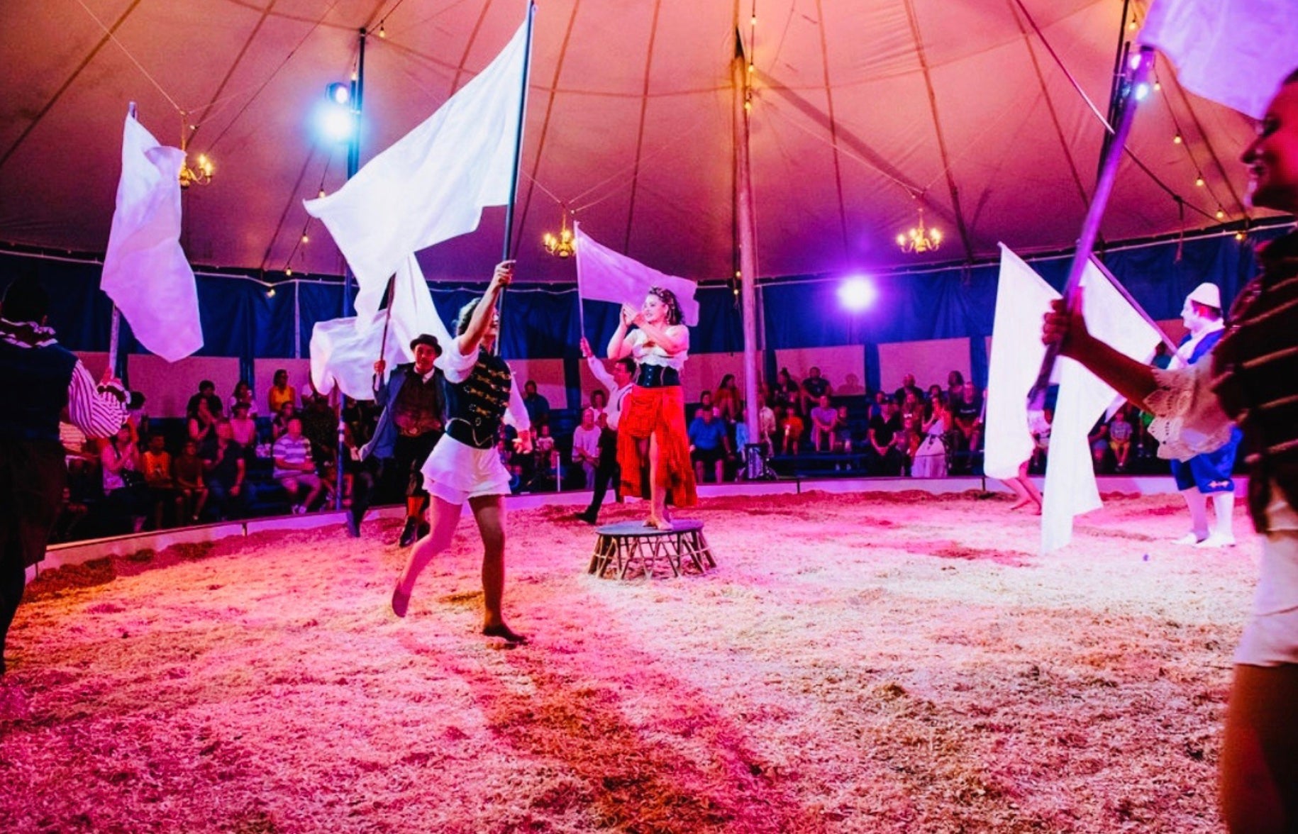 The Piccolo Zoppé Circus.