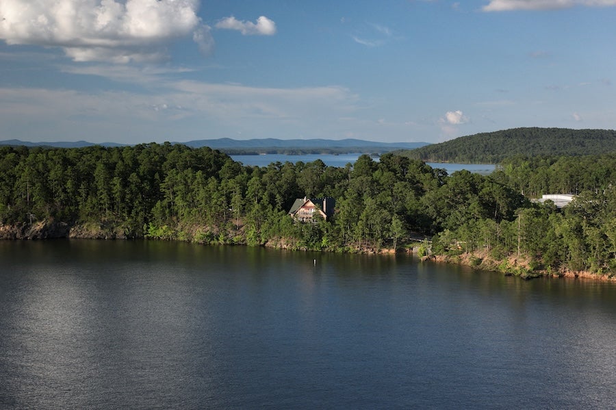 exterior view of the Mountain Harbor Resort & Spa