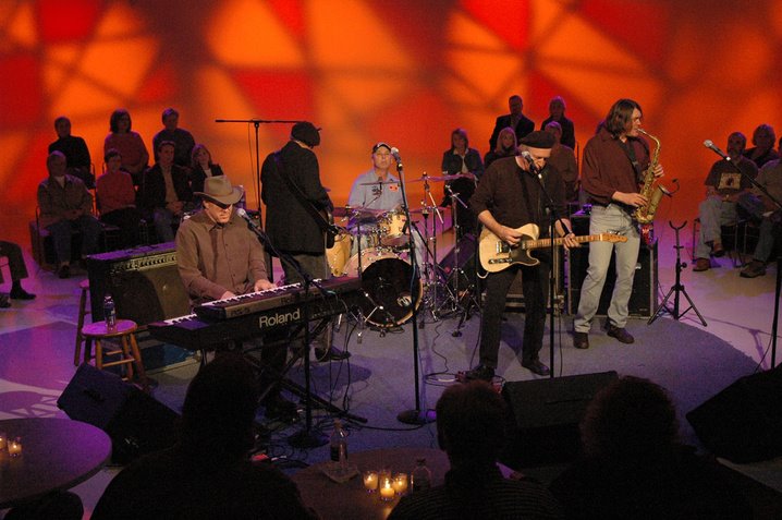The Cate Brothers playing in Eureka Springs, Arkansas