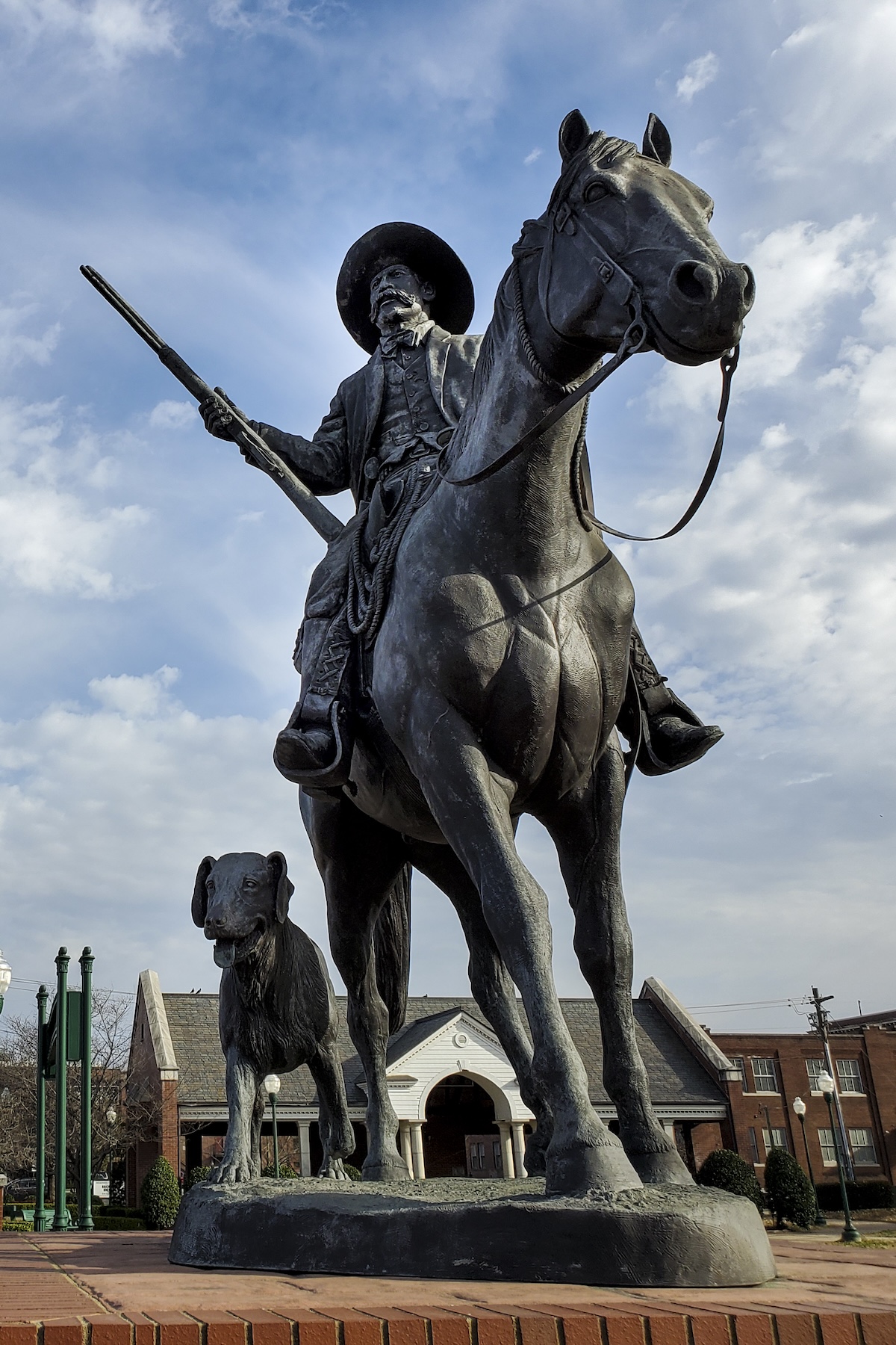 statue of Bass Reeves