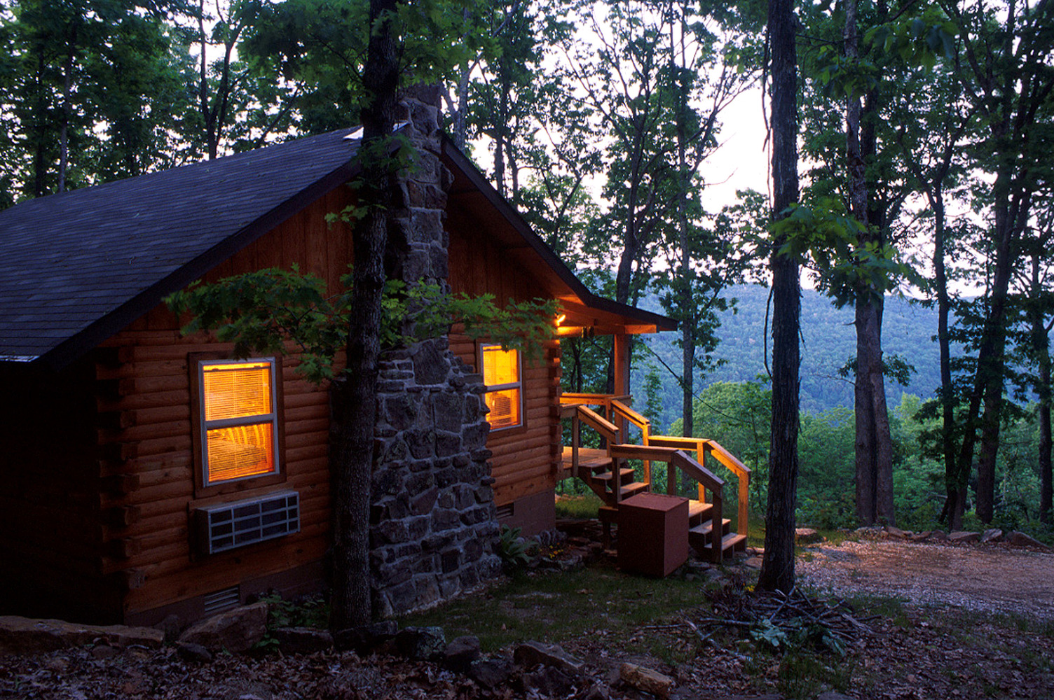 A cabin at Buffalo Outdoor Center in Ponca
