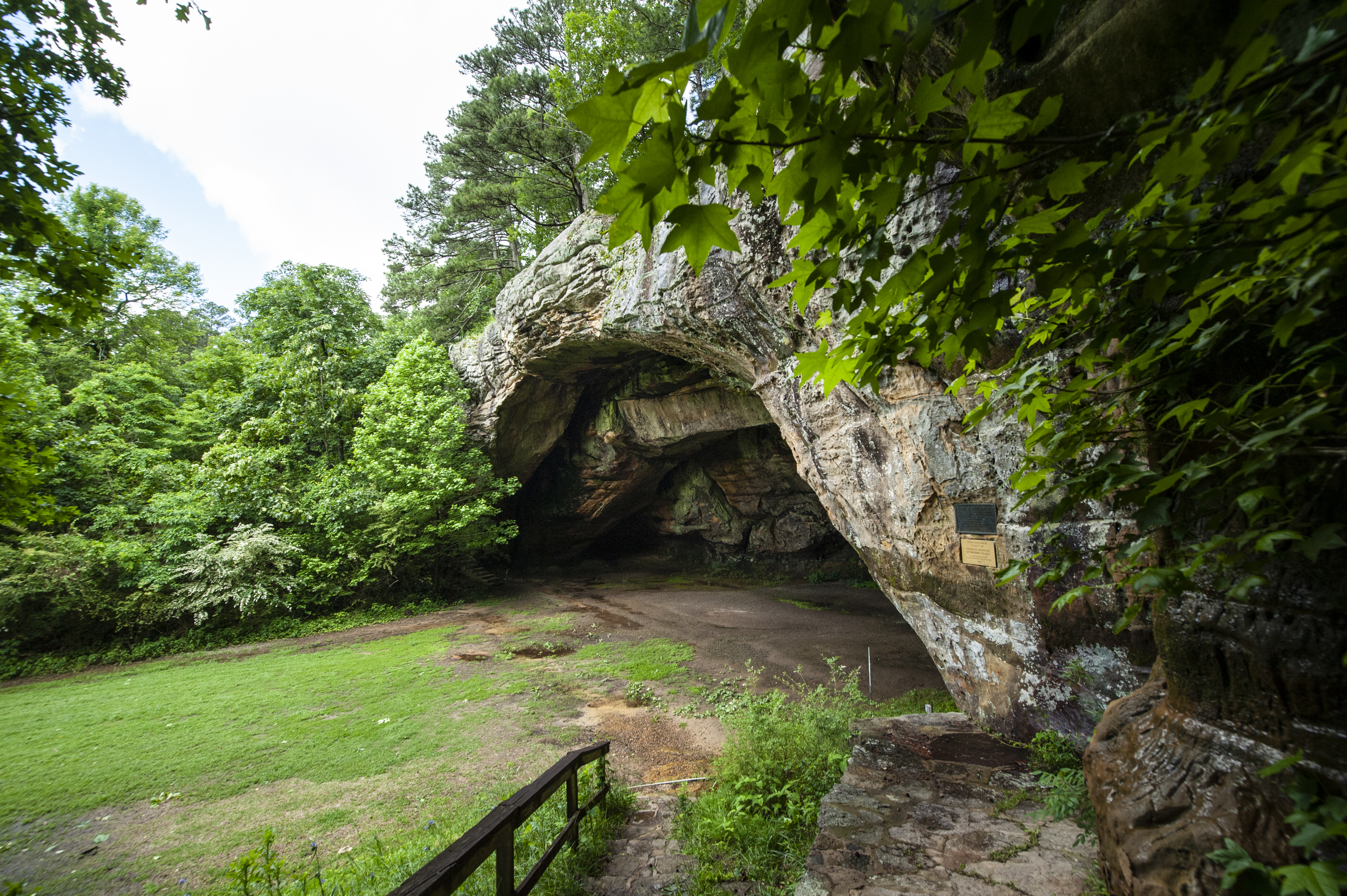 Indian Rock Cave and Trail