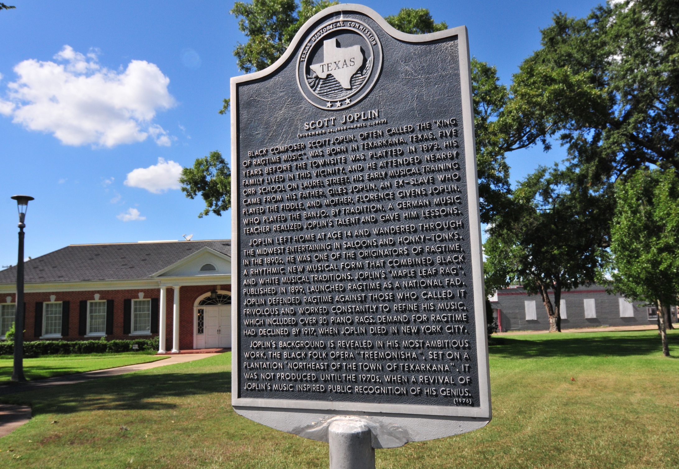 Scott Joplin historical marker