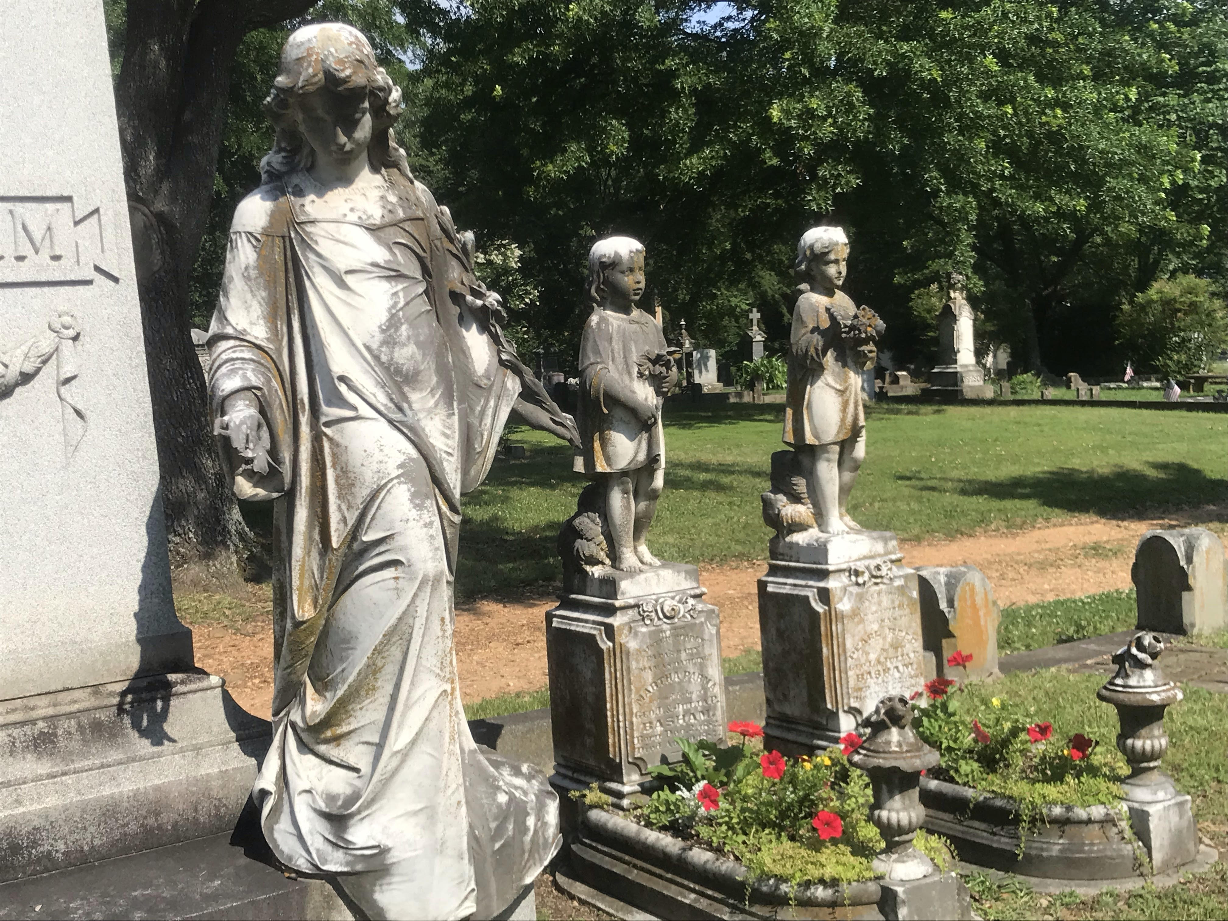 Mount Holly Cemetery