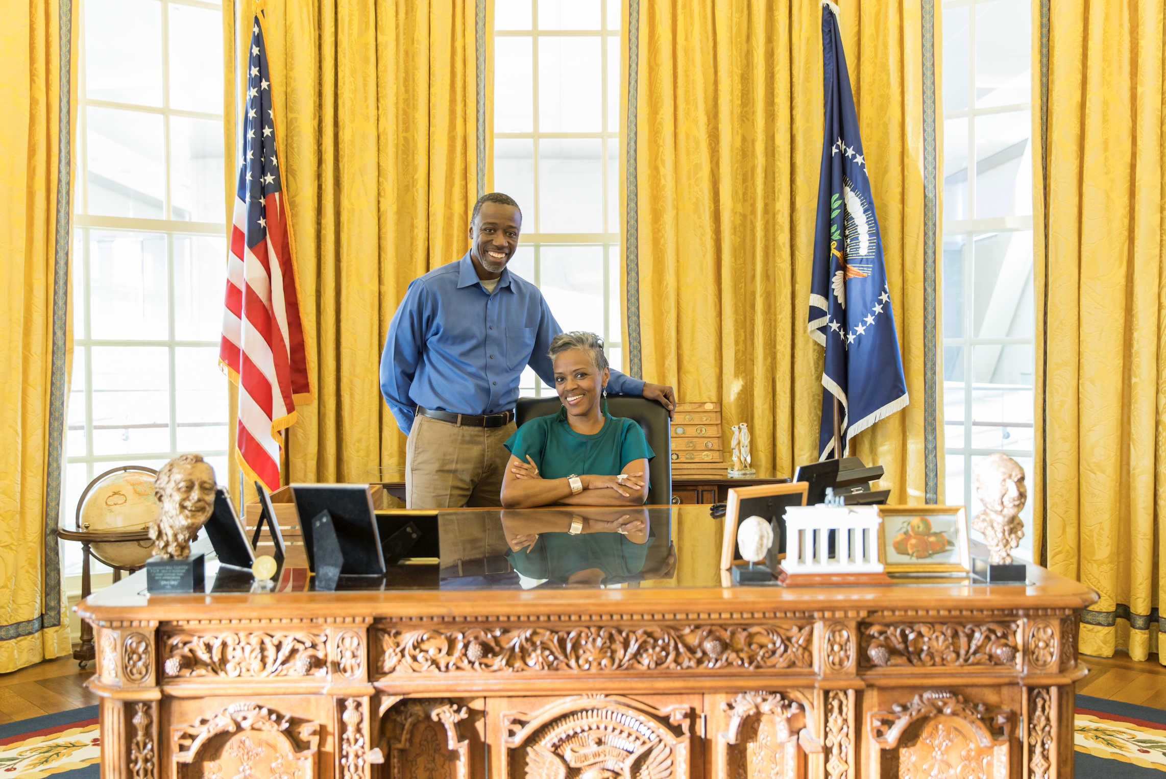 Replica of the Oval Office in the Clinton Presidential Center