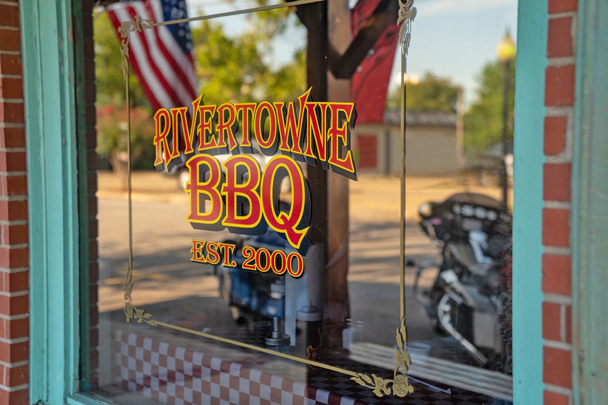 Award-winning restaurant Rivertowne BBQ