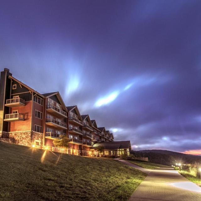 Mount Magazine Lodge