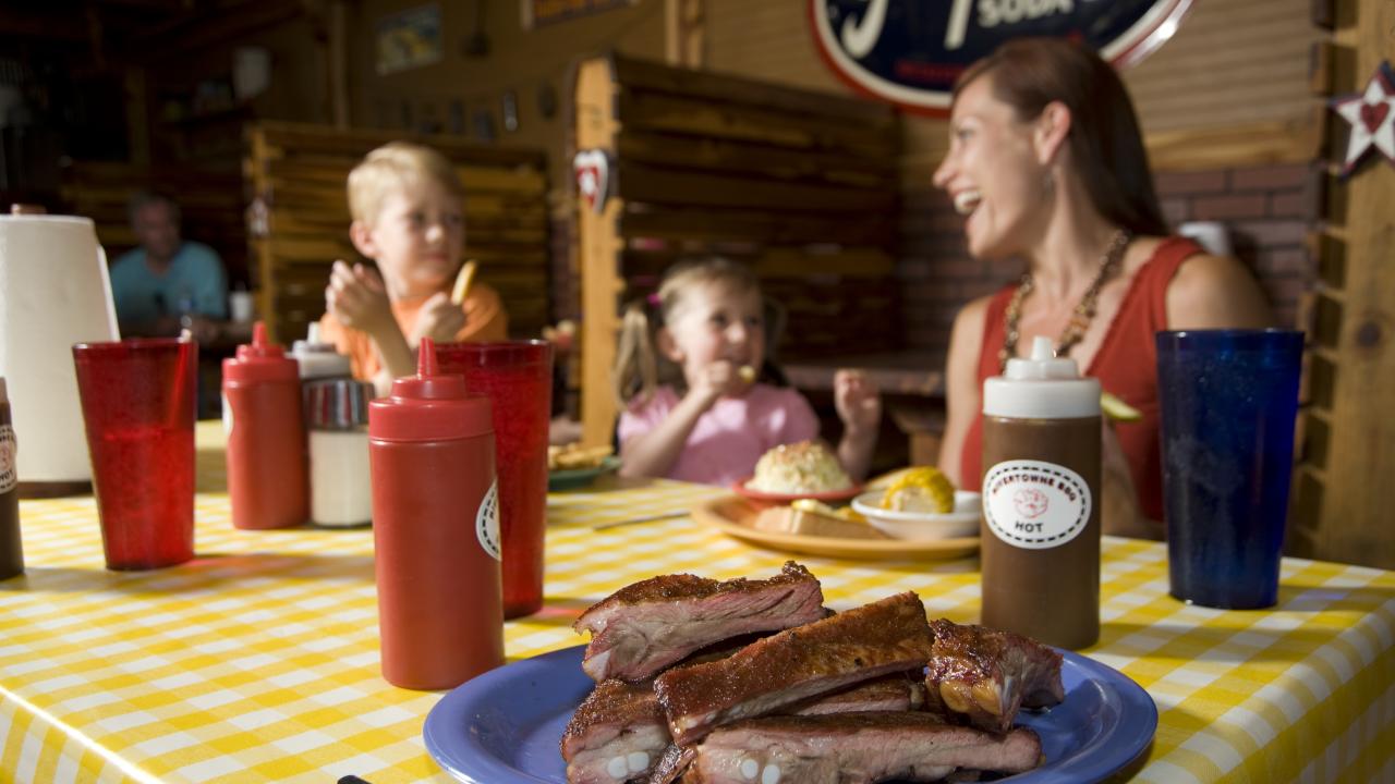 Rivertowne BBQ