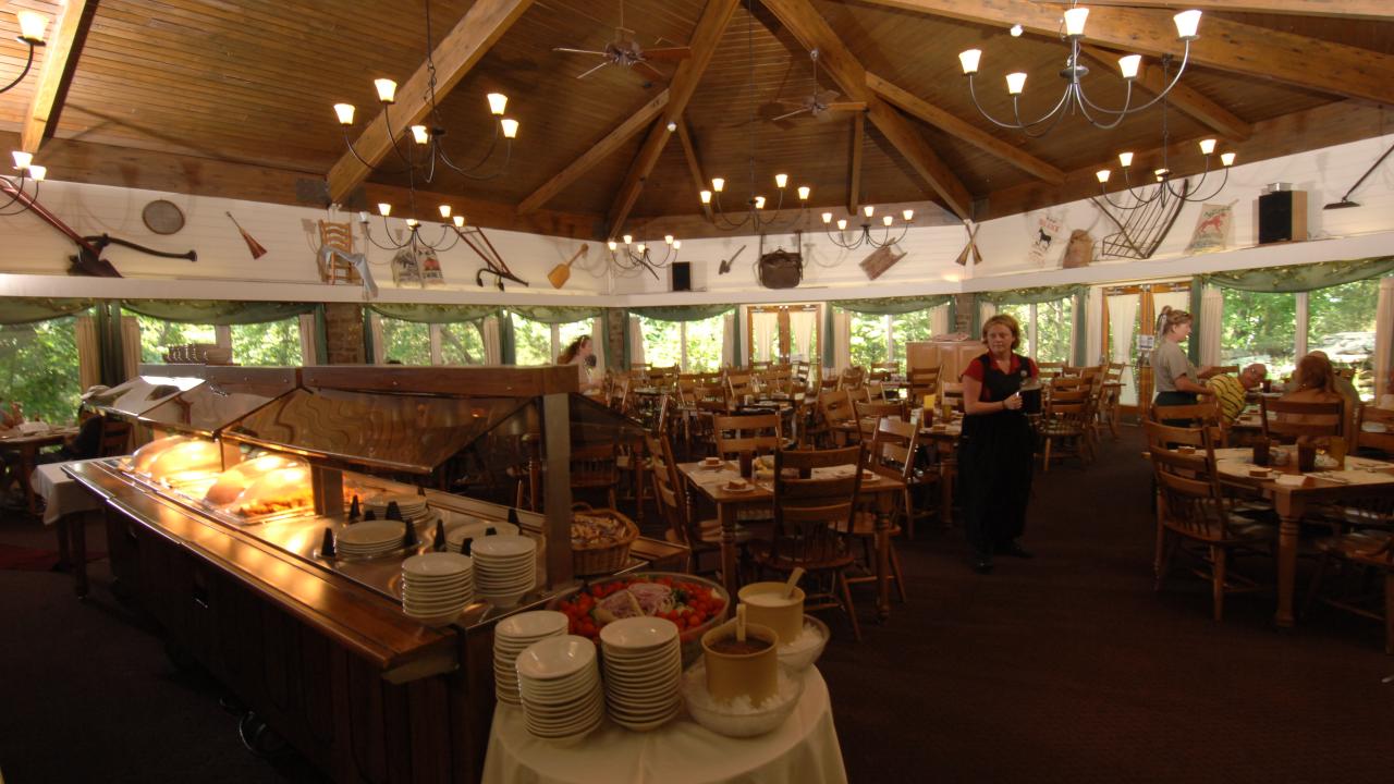 Ozark Folk Center's Skillet Restaurant