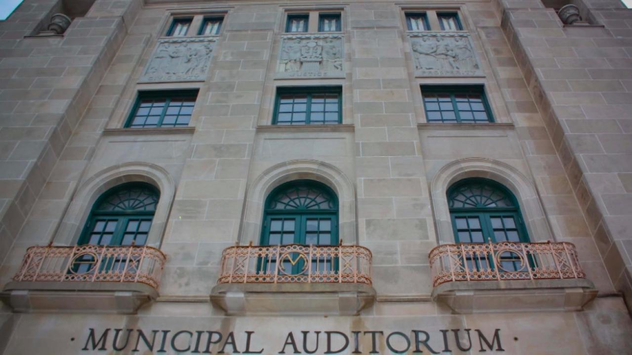 Arkansas Municipal Auditorium in Texarkana 
