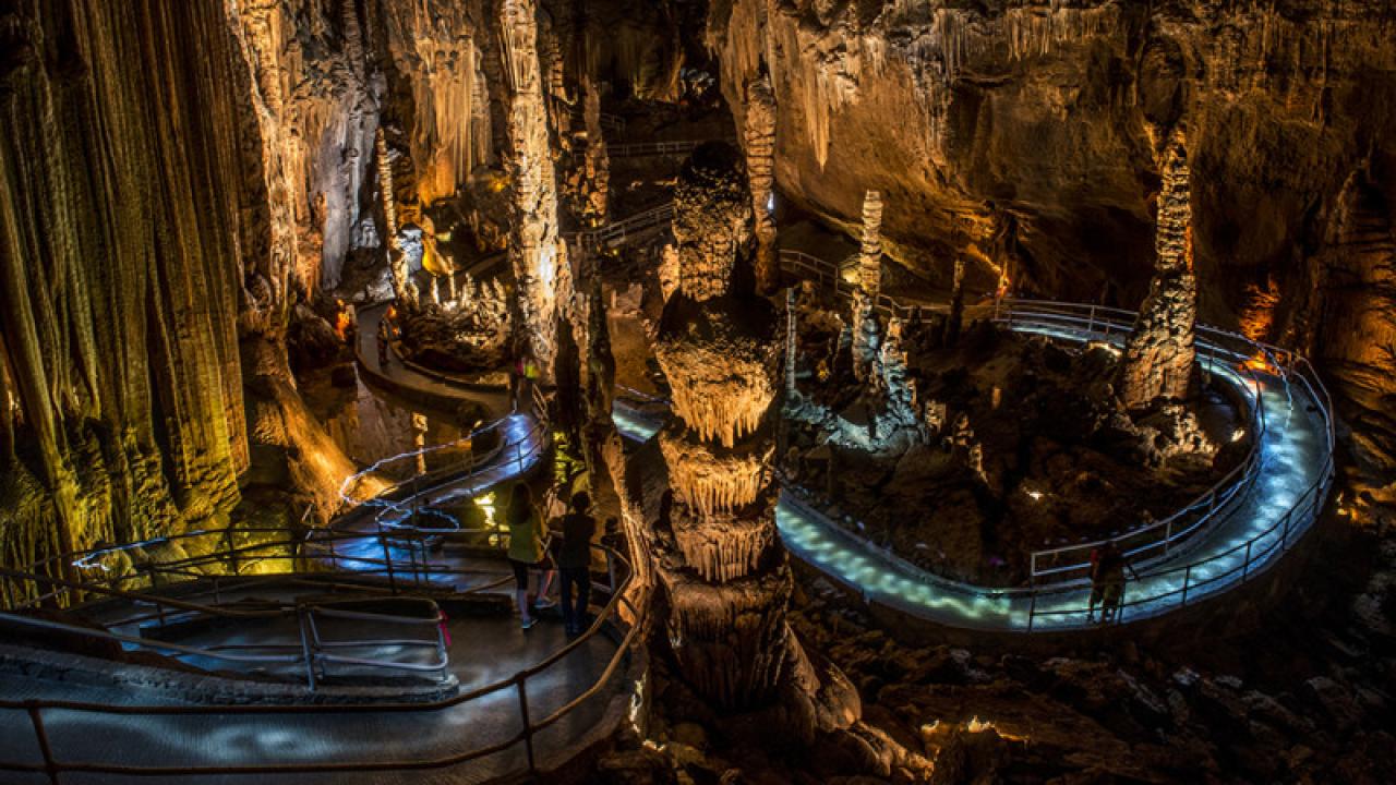 Blanchard Springs Caverns in Mountain View