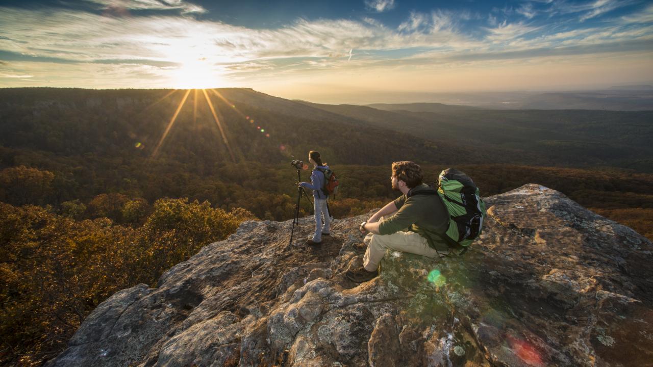 Mount Magazine near Paris