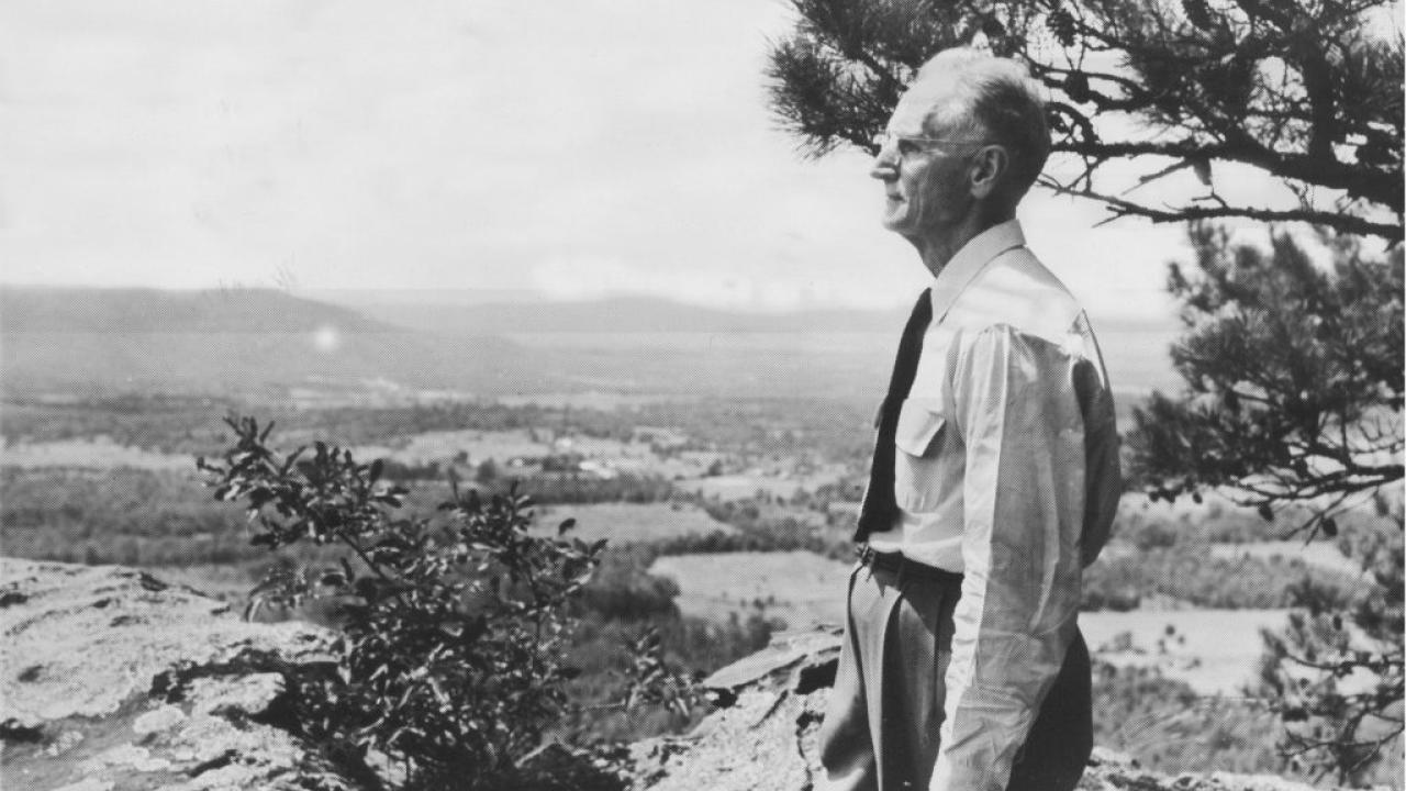 Dr. T. W. Hardison 