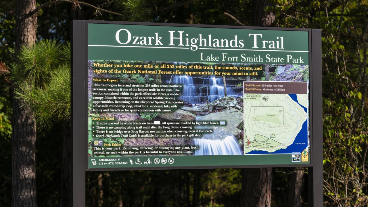 Ozark Highlands Trail trailhead at Lake Fort Smith State Park