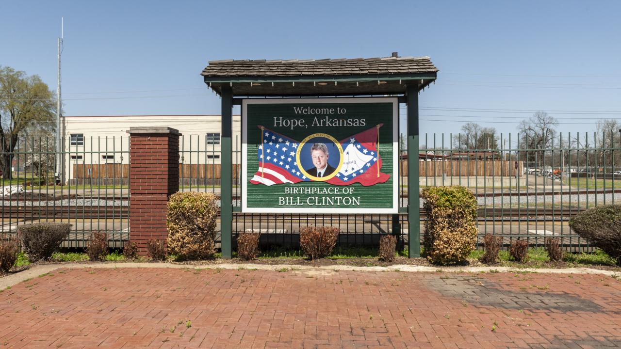 Birthplace of Bill Clinton sign in Hope, Arkansas
