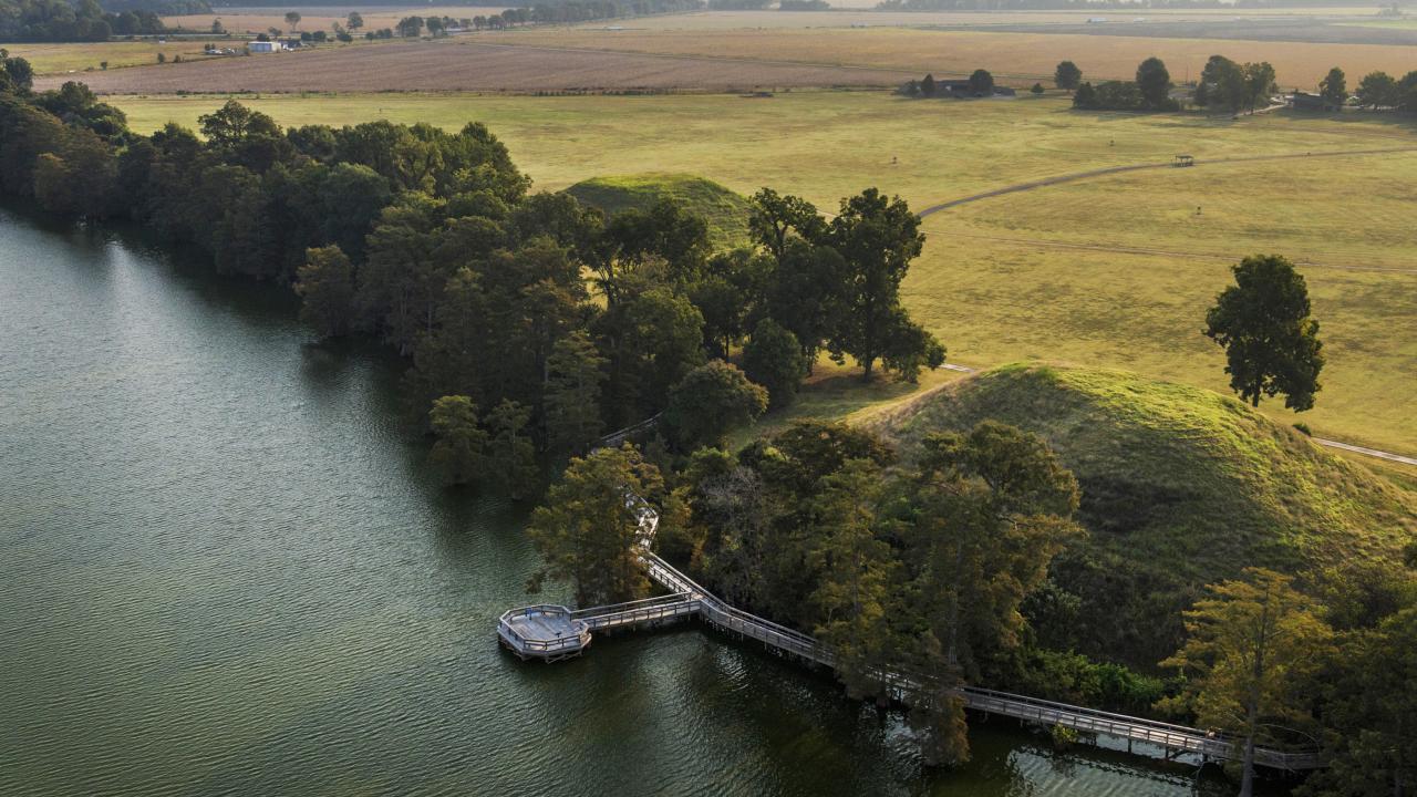 Plum Bayou Mounds Archeological State Park landscape