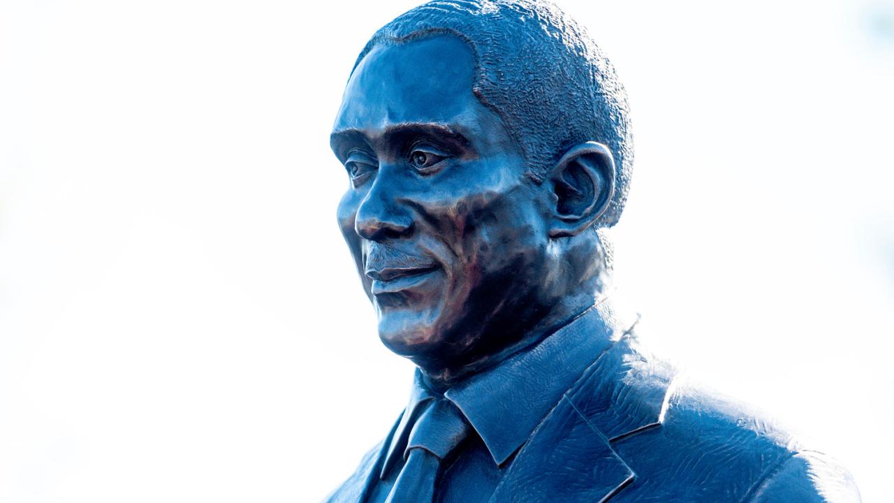 The John H. Johnson sculpture in John H. Johnson Commemorative Plaza at the southern end of Delta Heritage Trail State Park. Photo by Will Newton. 