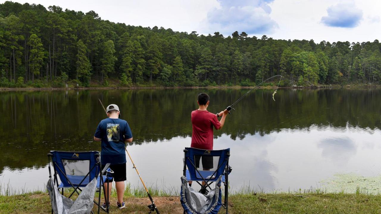 Kids bank fishing at Lake Sylvia