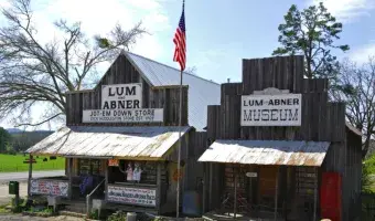 Lum and Abner Museum