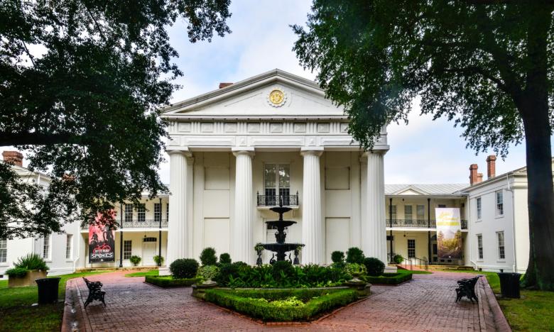 Exterior image of Old State House Museum.