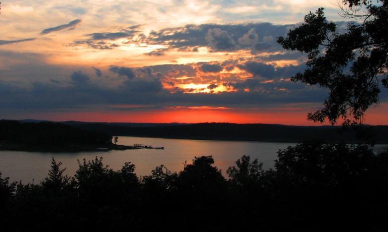 Sunset seen from Three Oaks Resort