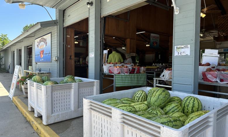 Vanzant's Market in Lowell