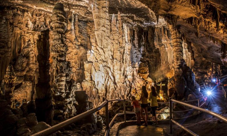 Blanchard Springs Caverns