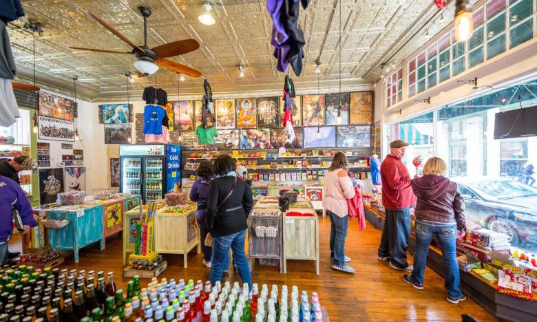 Shopping in downtown Eureka Springs