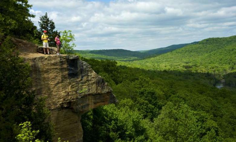 Devil's Den State Park