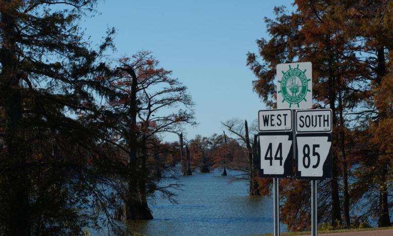Arkansas's Great River Road follows along the Mighty Mississippi River