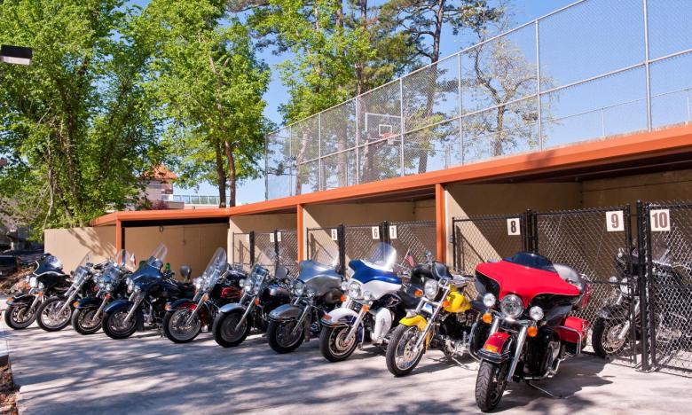 Motorcycle Parking at Best Western Inn of the Ozarks