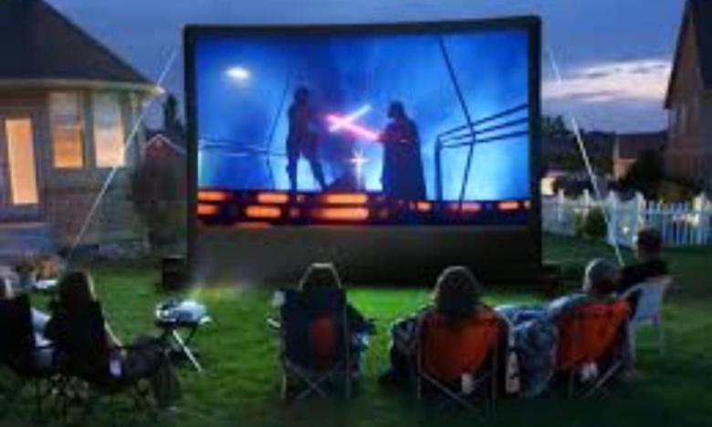 watch a movie at Peebles Farm and Corn Maze