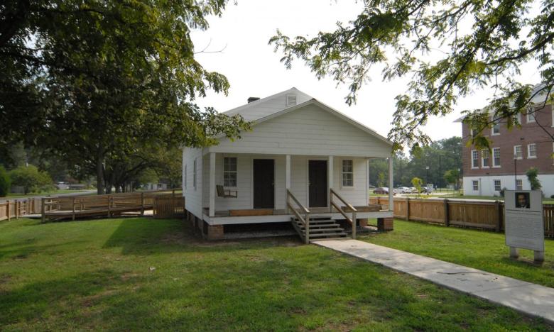Re-creation of the childhood home of John Johnson in Arkansas City
