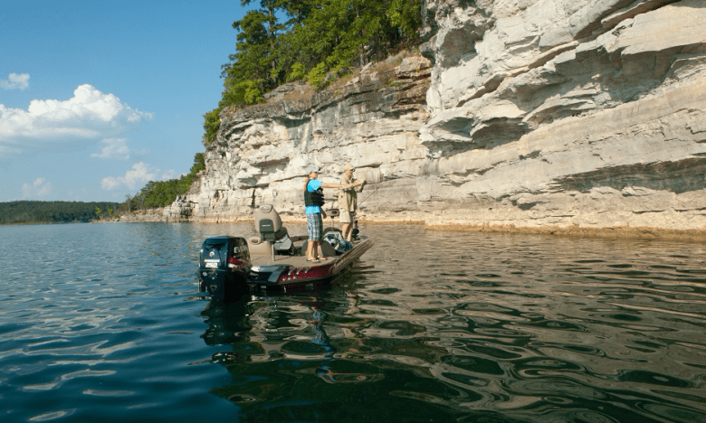 Boat fishing on Norfork Lake