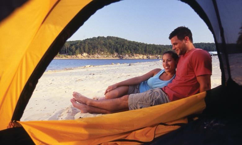 Camping on the beach of Norfork Lake