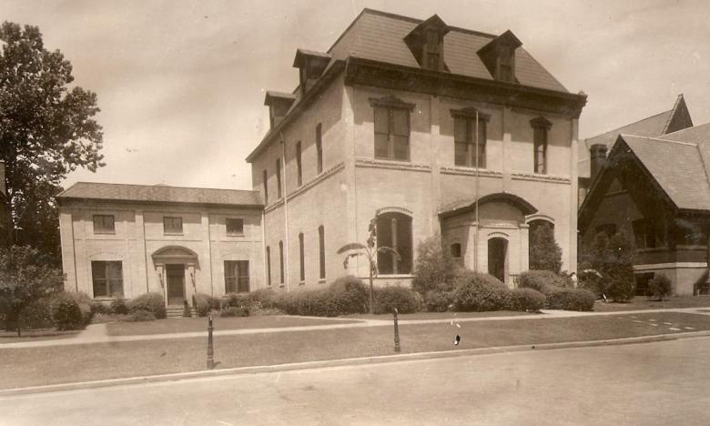 Library Hall with the museum addition (circa 1930).