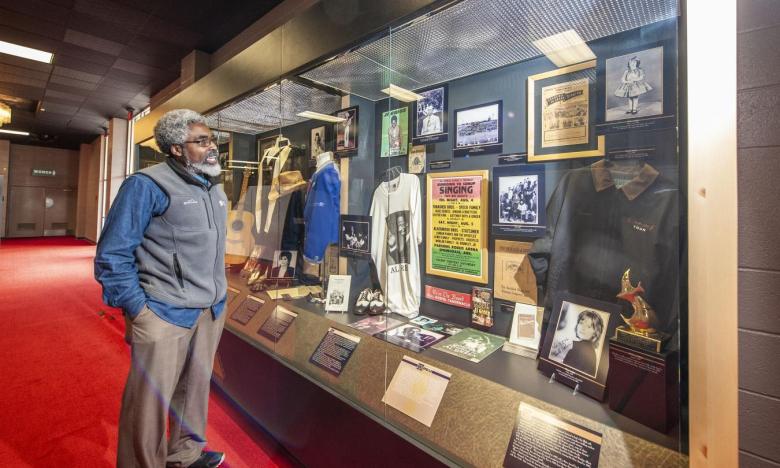 Arkansas Entertainers Hall of Fame.