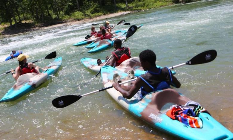 Kayakers on the Illinois River
