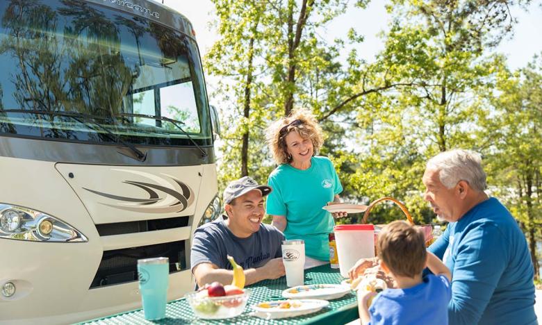 Iron Mountain Lodge & Marina is the ultimate family road trip destination.