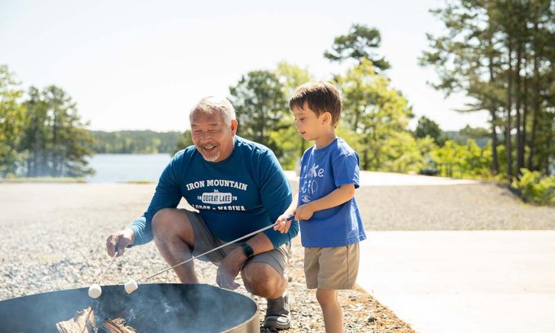 Enjoy a day of making memories at Iron Mountain Lodge & Marina.