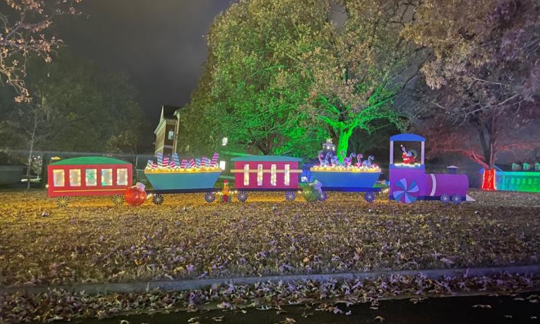 Holiday lights on the Arkansas State University-Mountain Home campus