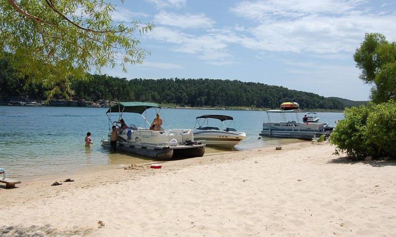 and play on sand beaches at Norfork Lake.