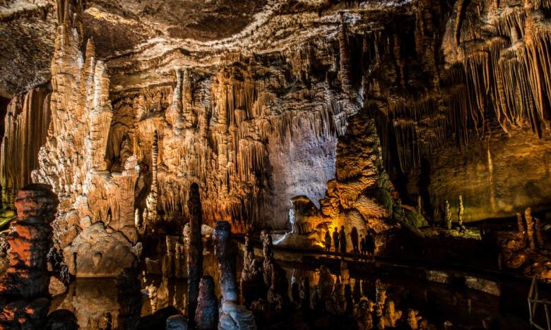 Blanchard Springs Caverns