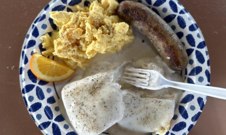 Front Porch Breakfast special at Drewry Farm & Orchards