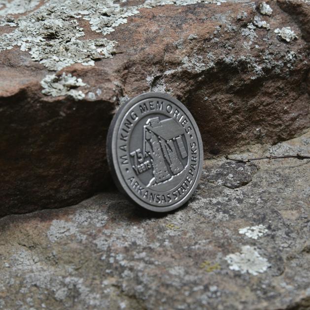 An Arkansas State Parks geocoin
