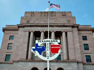 Texarkana State Line